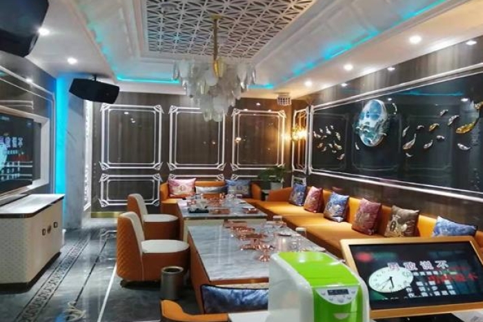 张家港BOWCLUB招聘-张家港BOWCLUB,稳固客源共同绘制繁华好风景