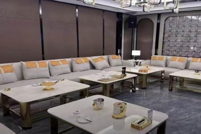 昆山金茂皇朝KTV招聘-昆山金茂皇朝KTV,商务招募模特促销等你来